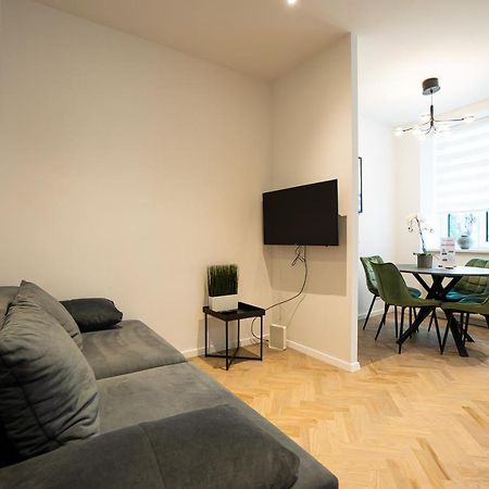 Brand-New Apartment In The 17Th District Of Vienna Viena Exterior foto